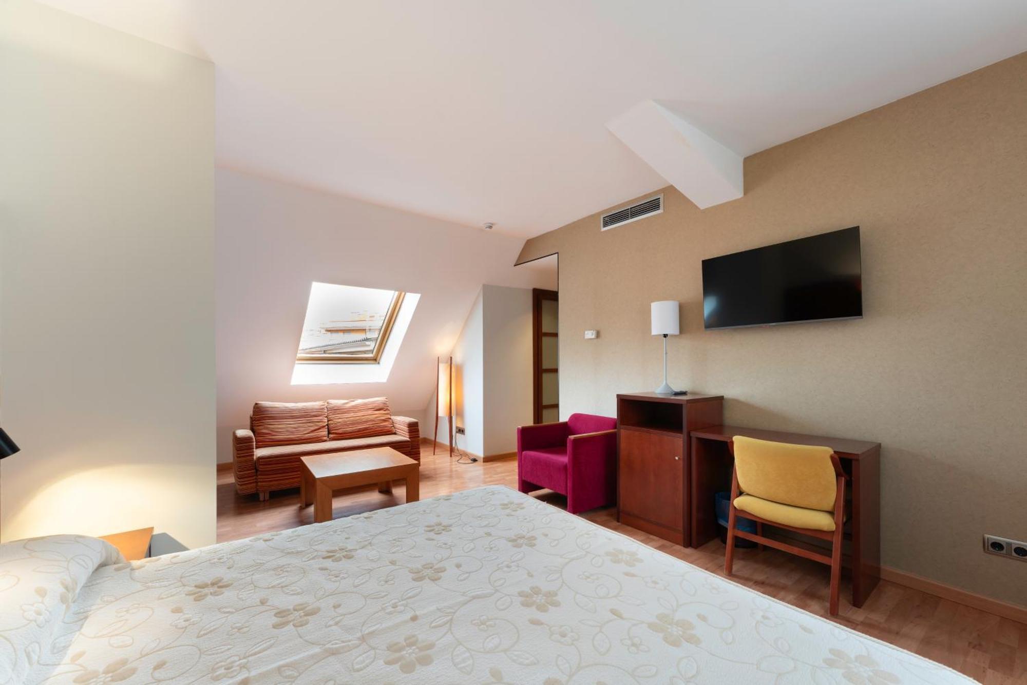 Hotel Dona Urraca Zamora Exterior photo