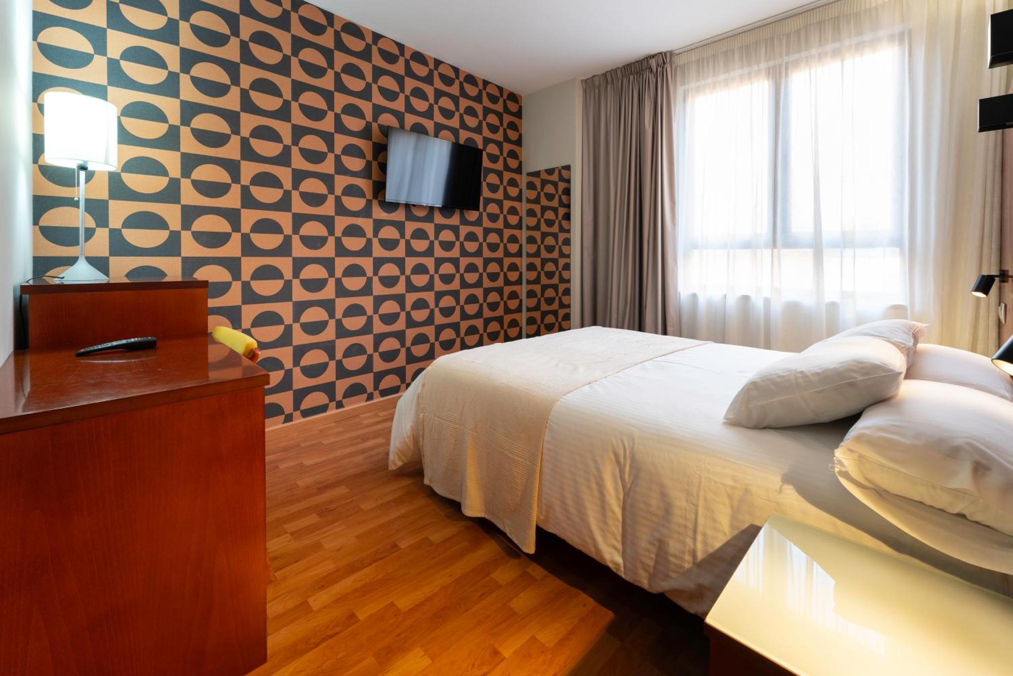 Hotel Dona Urraca Zamora Exterior photo